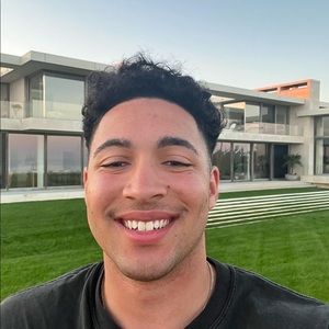 Meet your Posher, Konner